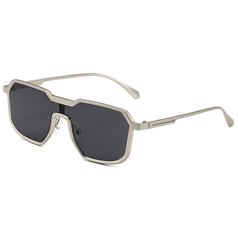 Punk Metal Sunglasses For Men - AccessoryWorldHub