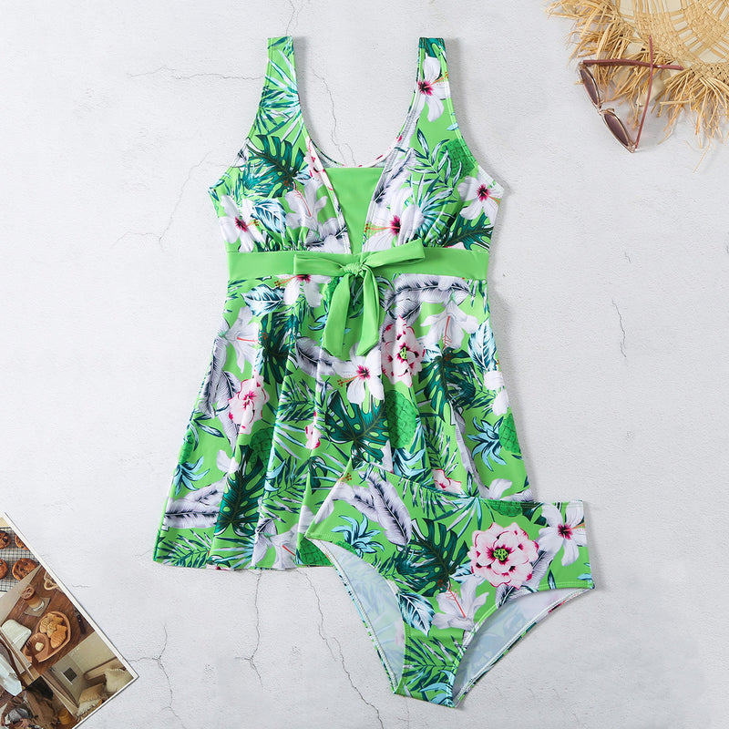 Women's V-neck Printed Split Bikini Swimsuit - AccessoryWorldHub